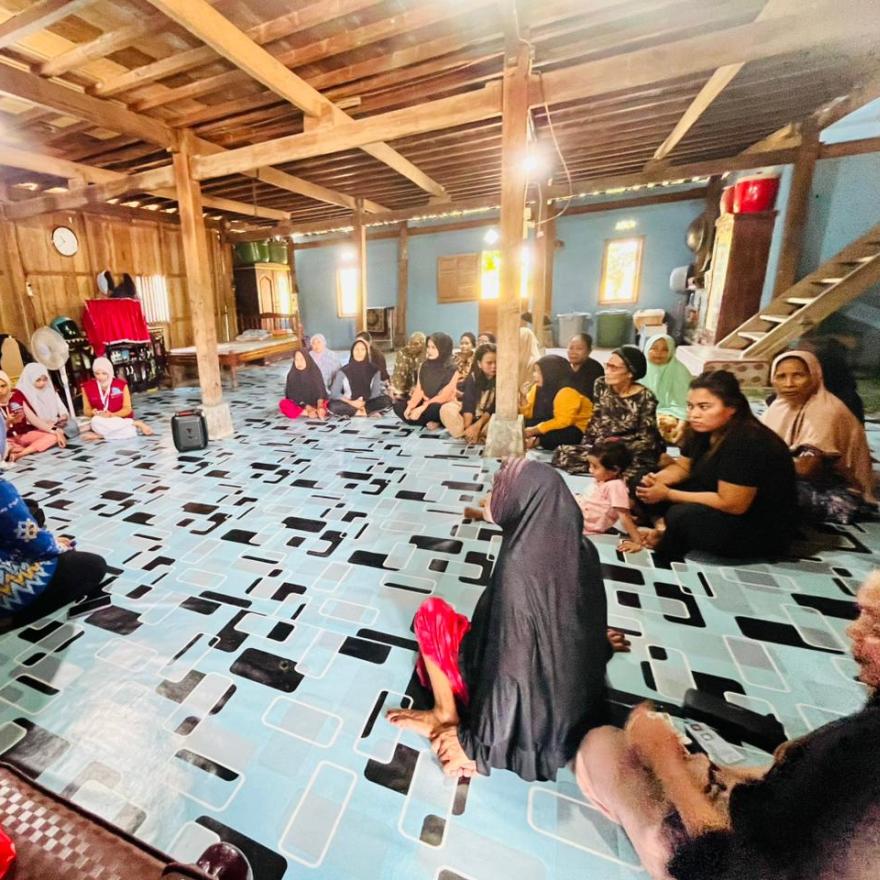 Mahasiswa Kebidanan Uniprima Sengkang Gelar Penyuluhan Kesehatan di Mallusesalo