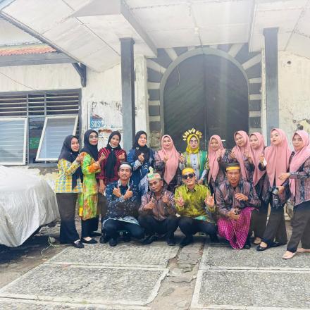 SENGKANG SILK FASHION CARNAVAL SE KEC.SABBANGPARU